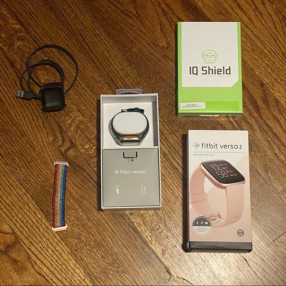 Fitbit Versa 2 with Accessories